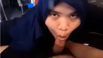 Hijab Nyepong Ayang Pas Rumah Sepi Video by NoBokep