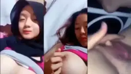 Ukhti Cantik Toket Gede Bikin Sange Video by KingBokep Ukhti Cantik Toket Gede Bikin Sange Video by KingBokep
