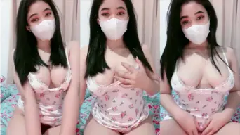Cewek Cantik Remas Toket Gede Pink Video by IXXX