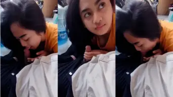 Cewe Cakep Sepong Kontol Depan Kost Video by NoBokep