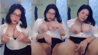 Monila Sekertaris Montok Sange 01 Video by YouJizz Monila Sekertaris Montok Sange 01 Video by YouJizz