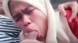 Disepongin Cewek Berkerudung di Mobil Video by AVTub