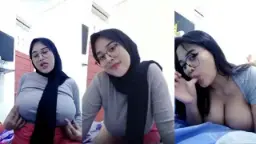 Acha Hijab Toket Gede Cantik Kacamata Video by PlayBokep