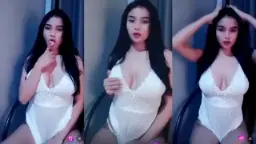 Chacha Cantik Tobrut Bening Video by AVTub Chacha Cantik Tobrut Bening Video by AVTub