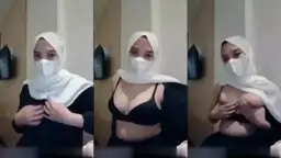 Hijab Camilla Mainin Toket Video by Kompoz Hijab Camilla Mainin Toket Video by Kompoz