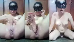 Silvia Chan Hot Omek Dildo Video by xNxx
