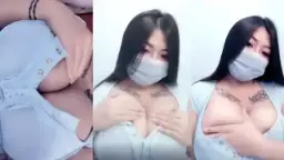 Yessy Remas Payudara Mango Live Video by BOKEPSIN