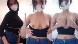 Hijab Hitam Cantik Pap Toket Bulat Video by BokepHUB
