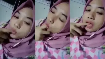 VCS Ukhtie Sange Ngemut Jari Video by Kompoz VCS Ukhtie Sange Ngemut Jari Video by Kompoz